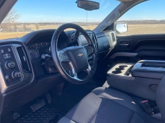 Used 2015 Chevrolet Silverado 1500 4WD Crew Cab LT Z71 at Rooster Auto Sales near Vinton, IA