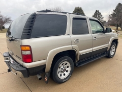 Used 2002  Chevrolet Tahoe 4d SUV 4WD LT at Rooster Auto Sales near Vinton&comma; IA