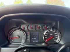 Used 2015  GMC Sierra 1500 4WD Crew Cab at Rooster Auto Sales near Vinton&comma; IA
