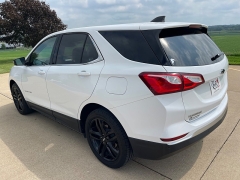 Used 2020 Chevrolet Equinox 4d SUV FWD LS w/1FL at Rooster Auto Sales near Vinton, IA