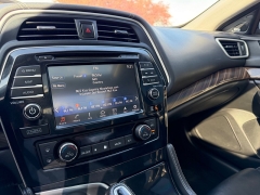 Used 2017  Nissan Maxima 4d Sedan Platinum at Rooster Auto Sales near Vinton&comma; IA