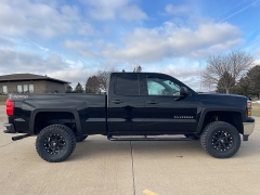 Used 2014  Chevrolet Silverado 1500 4WD Double Cab LT at Rooster Auto Sales near Vinton&comma; IA