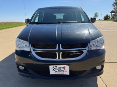 Used 2013  Dodge Grand Caravan 4d Wagon Crew at Rooster Auto Sales near Vinton&comma; IA