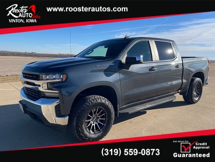 Used 2019 Chevrolet Silverado 1500 4WD Crew Cab LT at Rooster Auto Sales near Vinton, IA