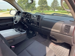 Used 2011 Chevrolet Silverado 1500 4WD Ext Cab LT at Rooster Auto Sales near Vinton, IA