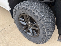 Used 2020  Chevrolet Silverado 1500 4WD Crew Cab LT Trail Boss at Rooster Auto Sales near Vinton&comma; IA