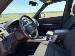 Used 2011  Ford Escape 4d SUV FWD XLT at Rooster Auto Sales near Vinton&comma; IA