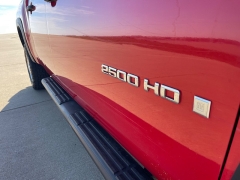 Used 2009  Chevrolet Silverado 2500 4WD Crew Cab LT at Rooster Auto Sales near Vinton, IA