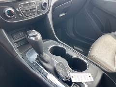 Used 2020 Chevrolet Equinox 4d SUV FWD LS w/1FL at Rooster Auto Sales near Vinton, IA