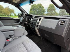 Used 2012  Ford F-150 4WD Supercrew Lariat 5 1&sol;2 at Rooster Auto Sales near Vinton&comma; IA