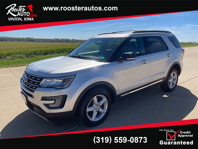 Used 2017  Ford Explorer 4d SUV 4WD XLT Ecoboost at Rooster Auto Sales near Vinton, IA