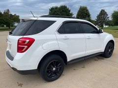 Used 2017 Chevrolet Equinox 4d SUV AWD LT at Rooster Auto Sales near Vinton, IA