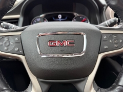 Used 2018  GMC Acadia 4d SUV AWD Denali at Rooster Auto Sales near Vinton&comma; IA