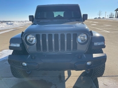 Used 2018  Jeep Wrangler Unlimited 4d SUV 4WD Sahara at Rooster Auto Sales near Vinton&comma; IA