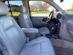 Used 2008  Chevrolet Trailblazer 4d SUV 4WD LT1 at Rooster Auto Sales near Vinton, IA