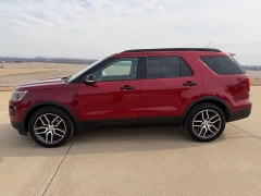 Used 2018  Ford Explorer 4d SUV 4WD Sport at Rooster Auto Sales near Vinton&comma; IA