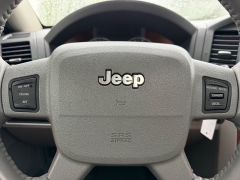 Used 2005  Jeep Grand Cherokee 4d SUV 4WD Limited at Rooster Auto Sales near Vinton&comma; IA