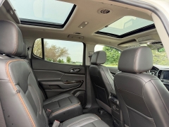 Used 2021  GMC Acadia AWD 4dr AT4 at Rooster Auto Sales near Vinton&comma; IA