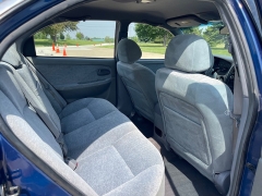 Used 2004 Kia Optima 4d Sedan LX MT at Rooster Auto Sales near Vinton, IA