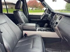 Used 2015 Ford Expedition 4d SUV 4WD Limited at Rooster Auto Sales near Vinton, IA