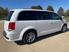 Used 2019 Dodge Grand Caravan 4d Wagon SXT at Rooster Auto Sales near Vinton, IA