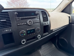 Used 2007  Chevrolet Silverado 2500 2WD Ext Cab LT1 at Rooster Auto Sales near Vinton&comma; IA