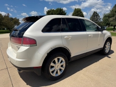 Used 2008  Lincoln MKX 4d SUV AWD at Rooster Auto Sales near Vinton&comma; IA