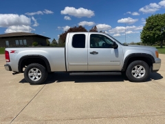 Used 2012 GMC Sierra 1500 4WD Ext Cab SLE at Rooster Auto Sales near Vinton, IA