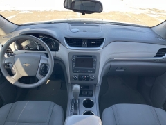 Used 2016  Chevrolet Traverse 4d SUV AWD LS at Rooster Auto Sales near Vinton&comma; IA