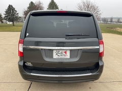 Used 2012  Chrysler Town & Country 4d Wagon Touring at Rooster Auto Sales near Vinton, IA