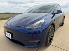 Used 2023  Tesla Model Y Performance AWD at Rooster Auto Sales near Vinton&comma; IA