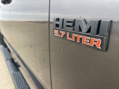 Used 2017  Ram 1500 4WD Crew Cab Express at Rooster Auto Sales near Vinton&comma; IA