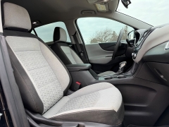 Used 2023  Chevrolet Equinox FWD 4dr LS w&sol;1LS at Rooster Auto Sales near Vinton&comma; IA