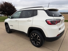 Used 2019  Jeep Compass 4d SUV 4WD Upland Edition at Rooster Auto Sales near Vinton&comma; IA