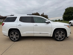 Used 2017  GMC Acadia 4d SUV AWD Denali at Rooster Auto Sales near Vinton&comma; IA