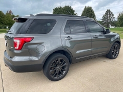Used 2017 Ford Explorer 4d SUV 4WD XLT Ecoboost at Rooster Auto Sales near Vinton, IA