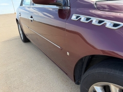 Used 2006  Buick Lucerne 4d Sedan CXS at Rooster Auto Sales near Vinton&comma; IA