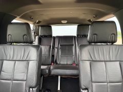 Used 2010  Lincoln Navigator L 4d SUV 4WD Elite at Rooster Auto Sales near Vinton&comma; IA