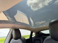 Used 2021  Tesla Model Y Long Range AWD at Rooster Auto Sales near Vinton&comma; IA