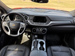 Used 2020  Chevrolet Blazer 4d SUV AWD LT w&sol;3LT V6 at Rooster Auto Sales near Vinton&comma; IA