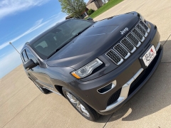 Used 2015 Jeep Grand Cherokee 4d SUV 4WD Summit at Rooster Auto Sales near Vinton, IA