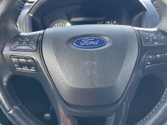 Used 2017  Ford Explorer 4d SUV 4WD XLT at Rooster Auto Sales near Vinton&comma; IA