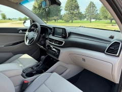 Used 2019  Hyundai Tucson 4d SUV AWD SE at Rooster Auto Sales near Vinton&comma; IA