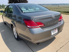 Used 2007 Toyota Avalon 4d Sedan XL at Rooster Auto Sales near Vinton, IA