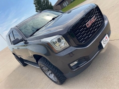 Used 2017 GMC Yukon XL 4d SUV 4WD Denali at Rooster Auto Sales near Vinton, IA