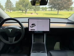 Used 2021  Tesla Model Y Long Range AWD at Rooster Auto Sales near Vinton&comma; IA