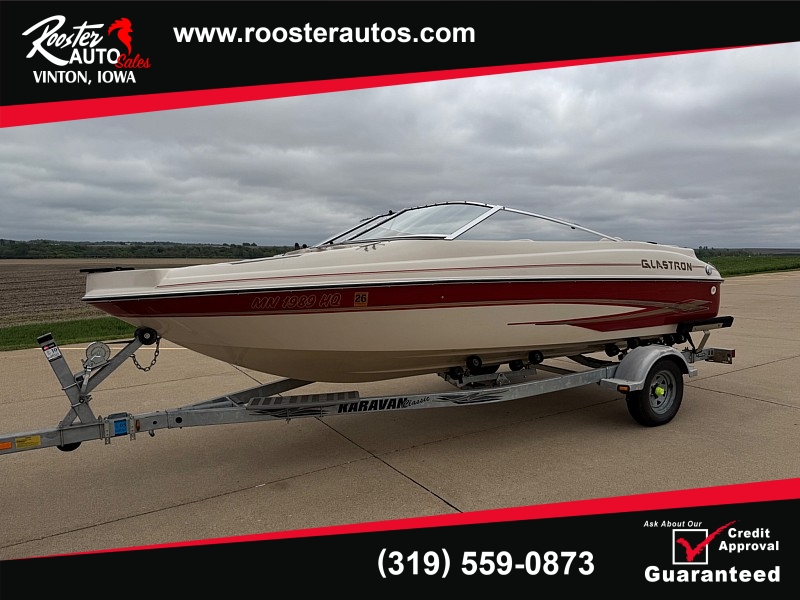 Used 2000  Glastron Boat at Rooster Auto Sales near Vinton&comma; IA