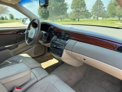 Used 2004  Cadillac DeVille 4d Sedan at Rooster Auto Sales near Vinton&comma; IA