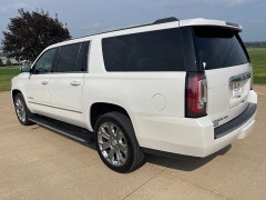 Used 2016 GMC Yukon XL 4d SUV 4WD Denali at Rooster Auto Sales near Vinton, IA