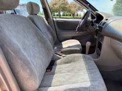 Used 1998  Toyota Corolla 4d Sedan LE AT at Rooster Auto Sales near Vinton&comma; IA